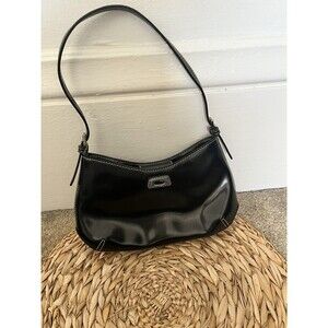 90s Y2K Guess Black Patent Faux Leather Shoulder Mini Handbag Silver Logo